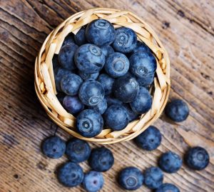 Dietitian's shopping list: Blueberries in a little basket