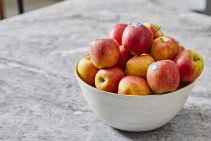 Apples in a fruit bowl